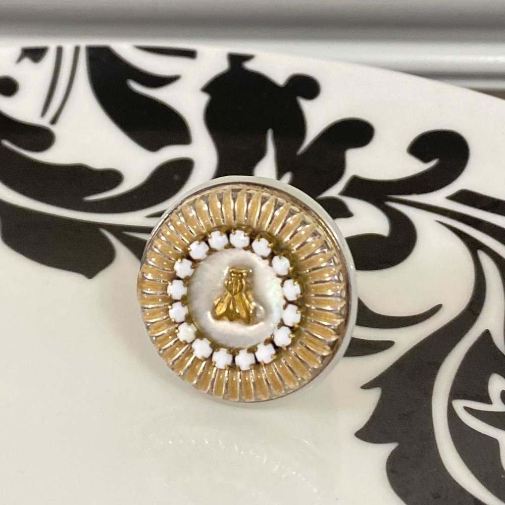 Unique Statement Fashion Bee Ring - image 2